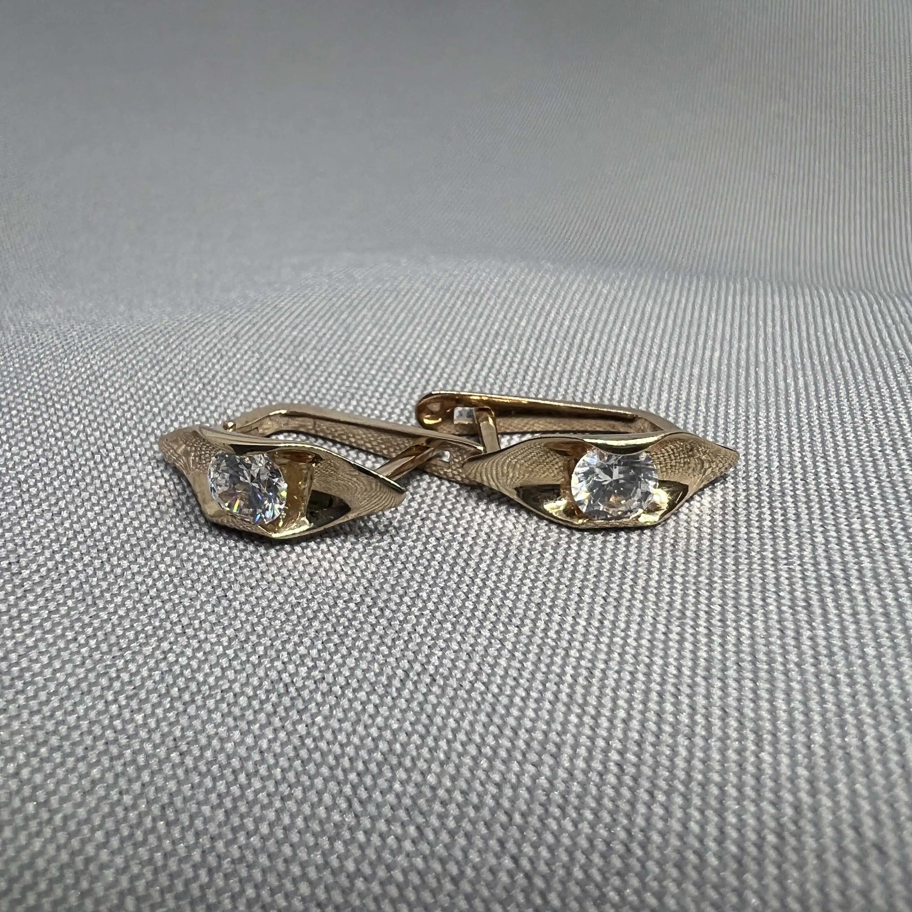 Золоті сережки "Золота крапля" фото