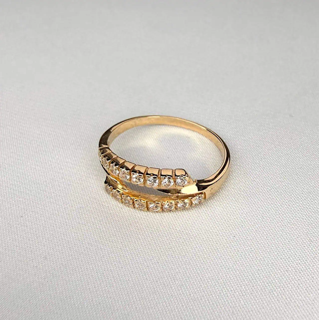 Золота каблучка "Дорога Світла" фото