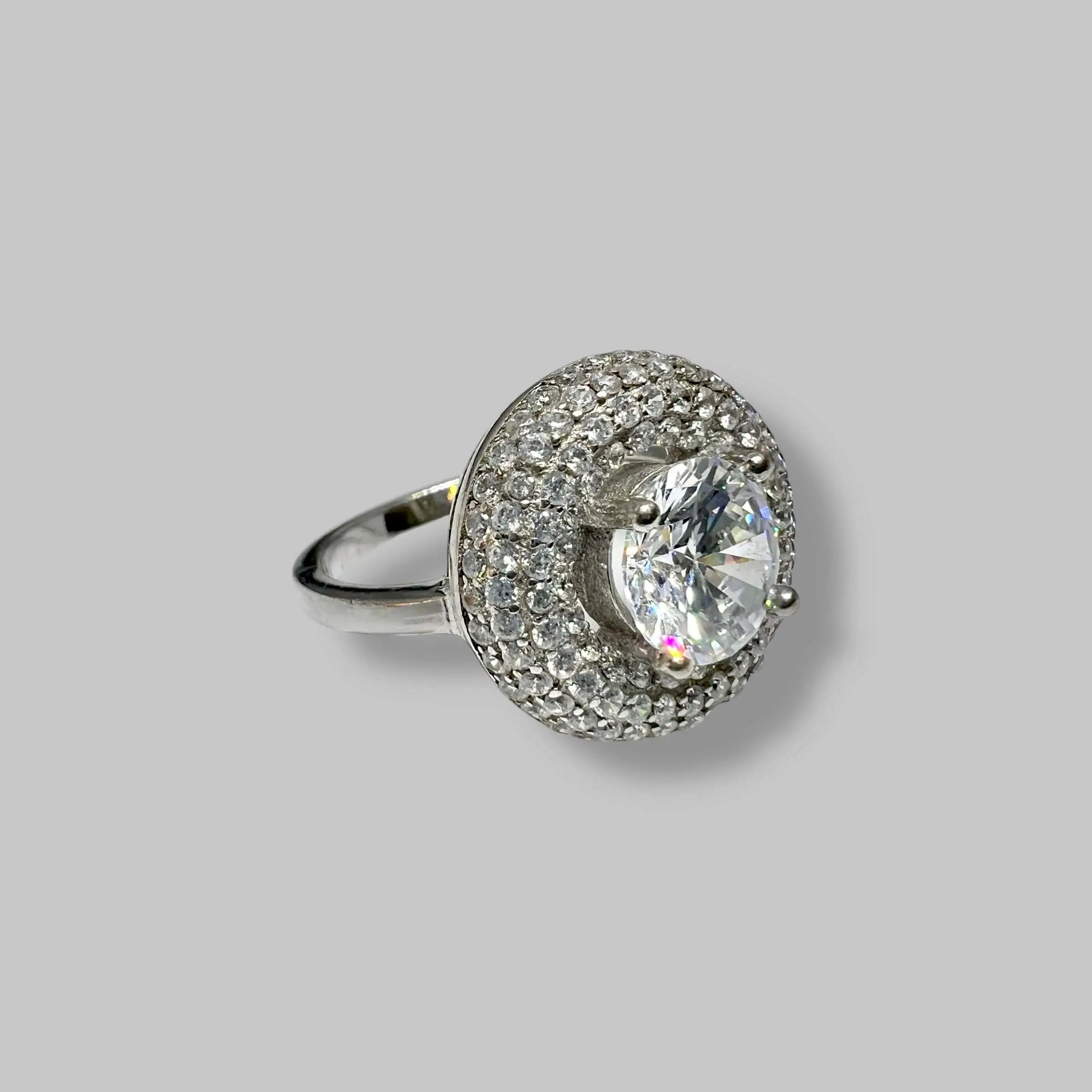 Срібна каблучка "Аристократичний шик" фото