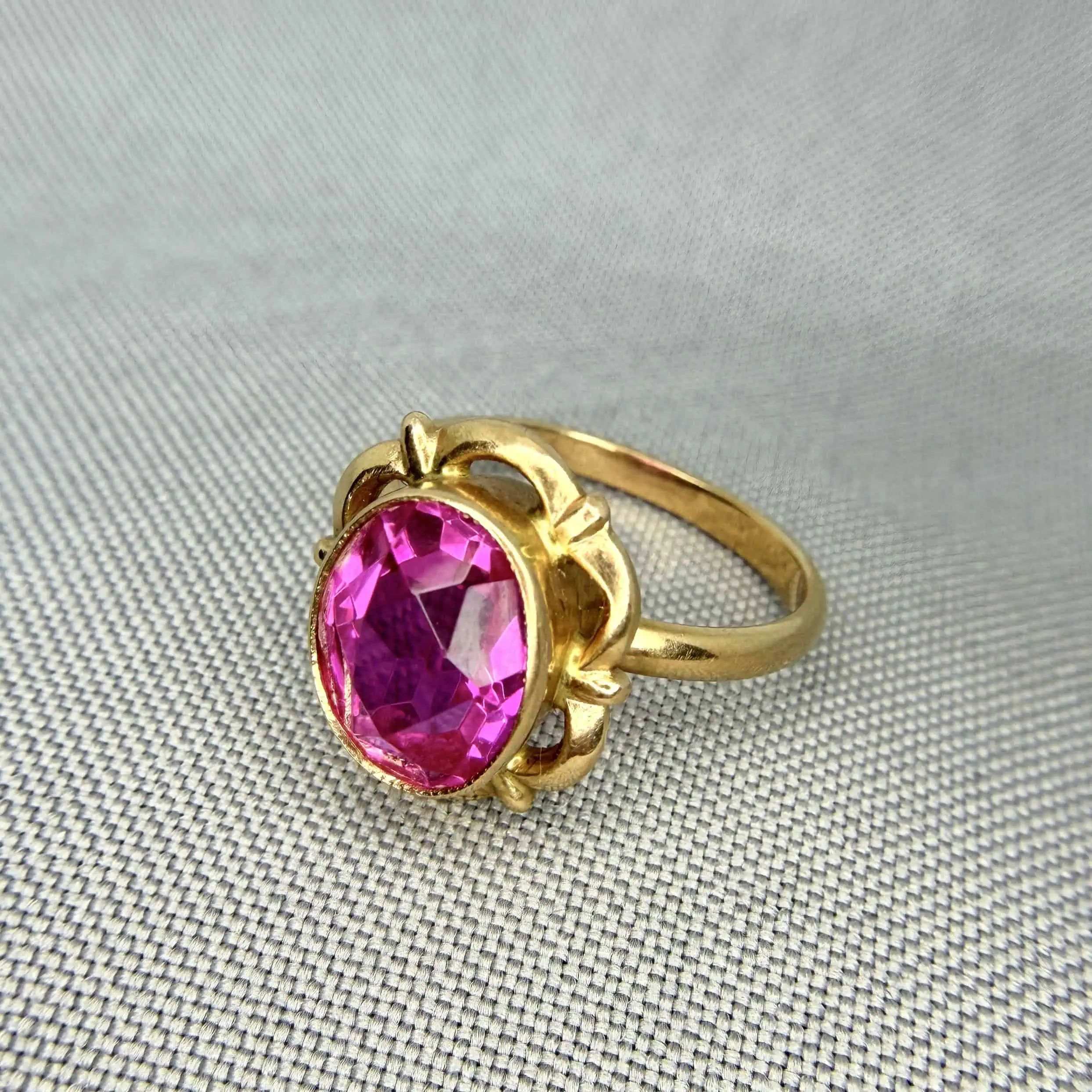 Золота каблучка "Рожеві Мрії" фото