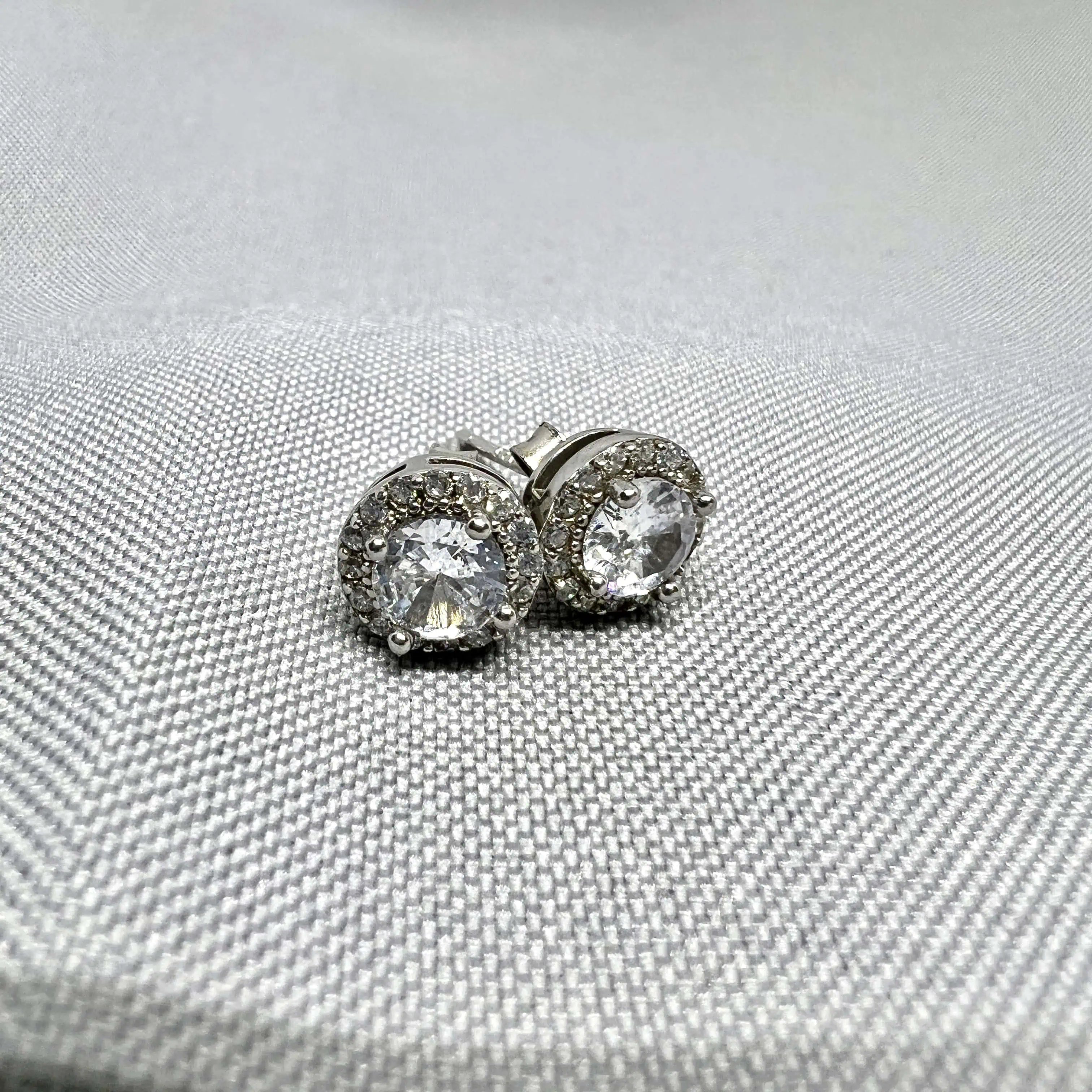 Срібні сережки "Срібний вузол сяйва" фото