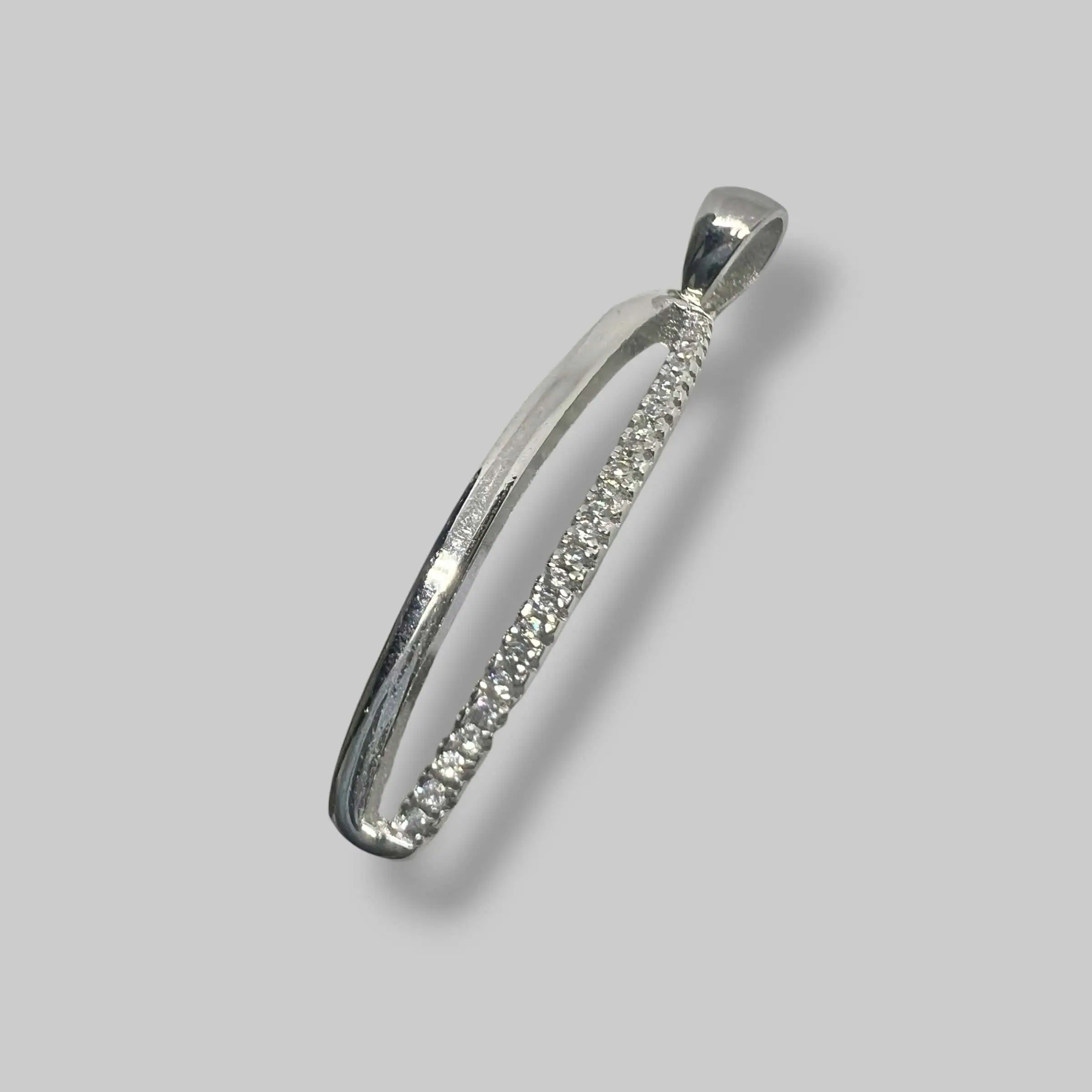 Срібний підвіс "Чистий блиск" фото