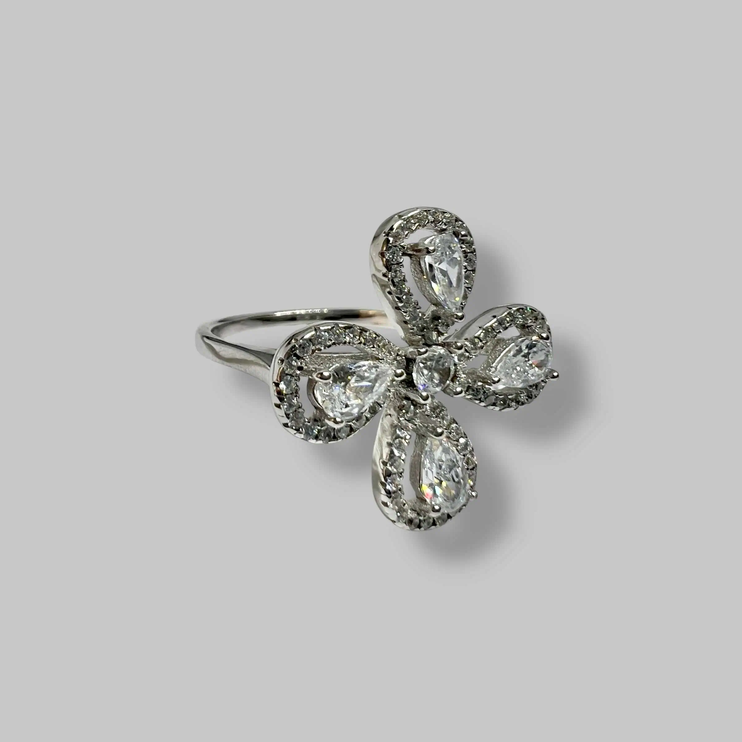 Срібна каблучка "Срібний паралелізм" фото