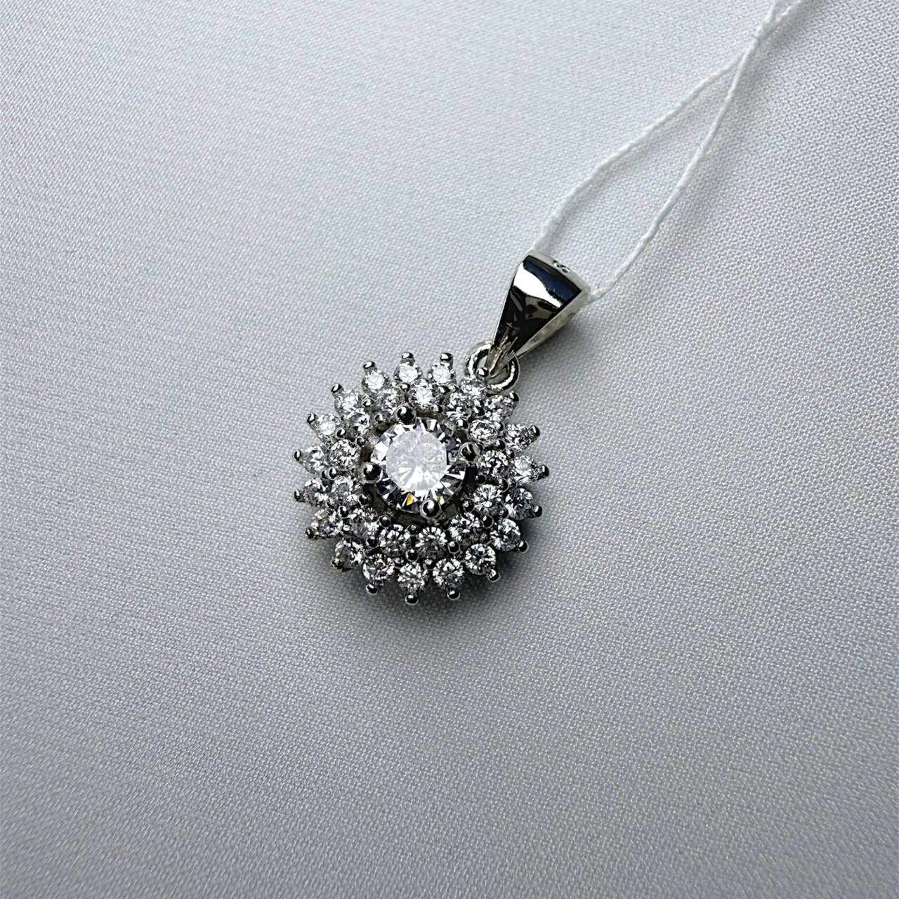 Срібний підвіс "Сніжна Королева" фото