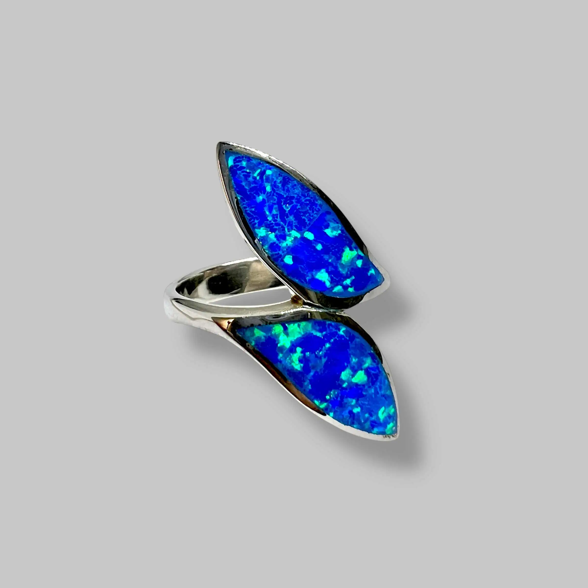 Срібна каблучка "Блакитні крила" фото