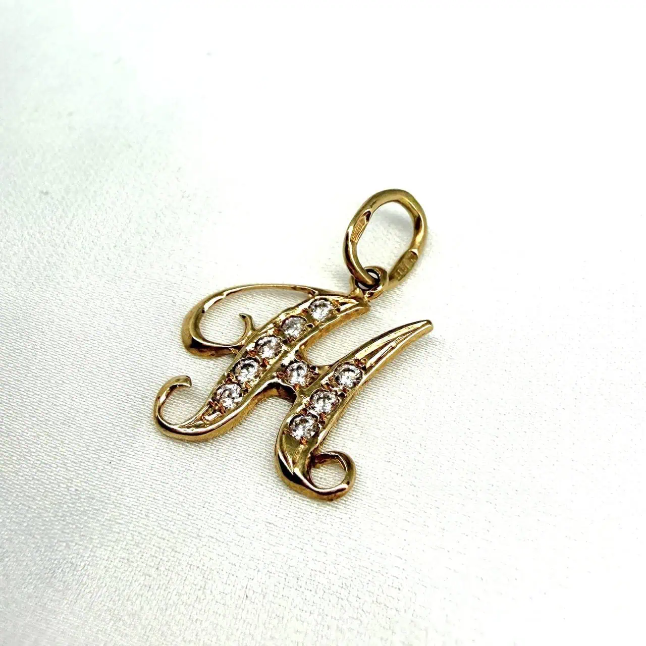 Золотий підвіс "Буква "Н" фото