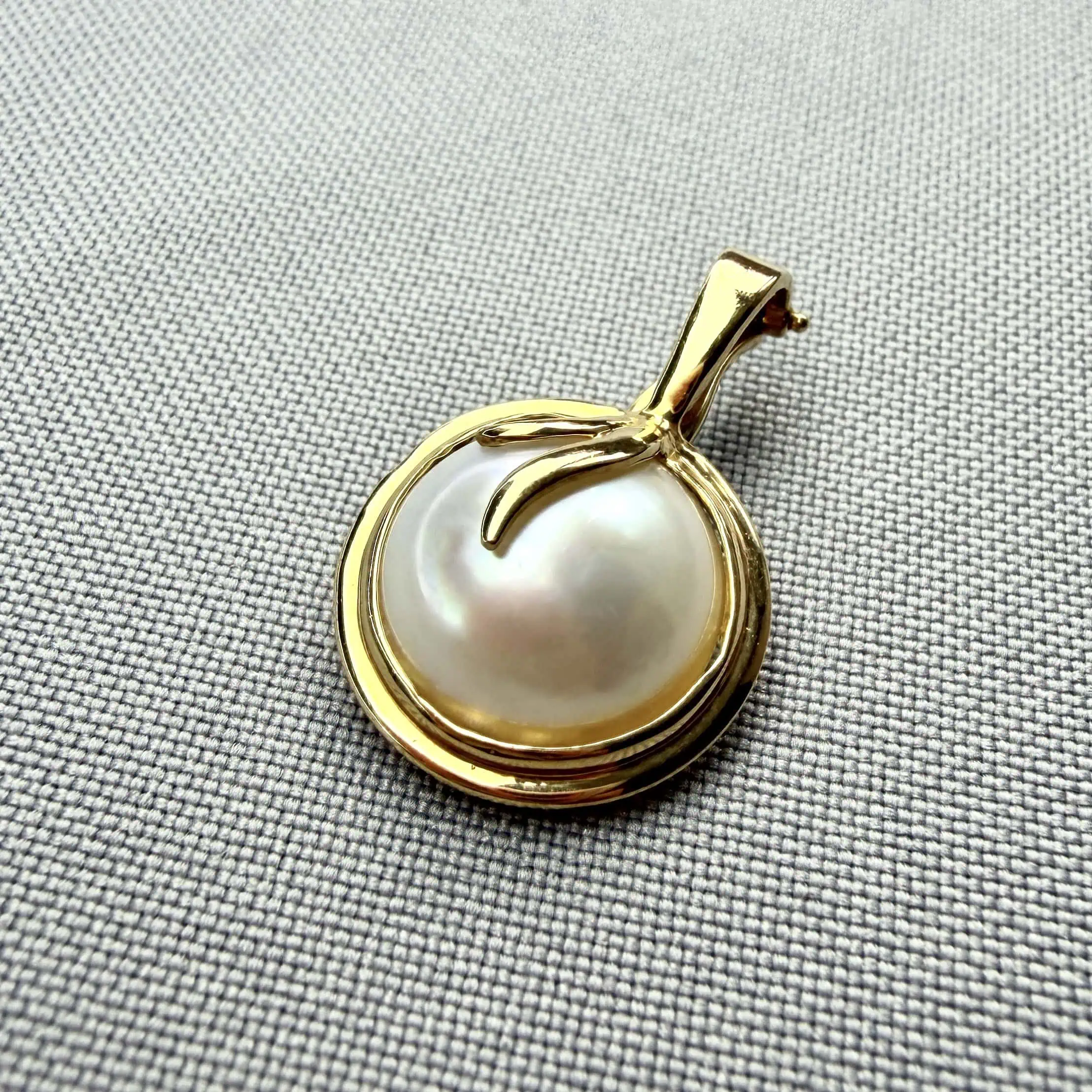 Золотий підвіс "Дарунок Нептуна" фото