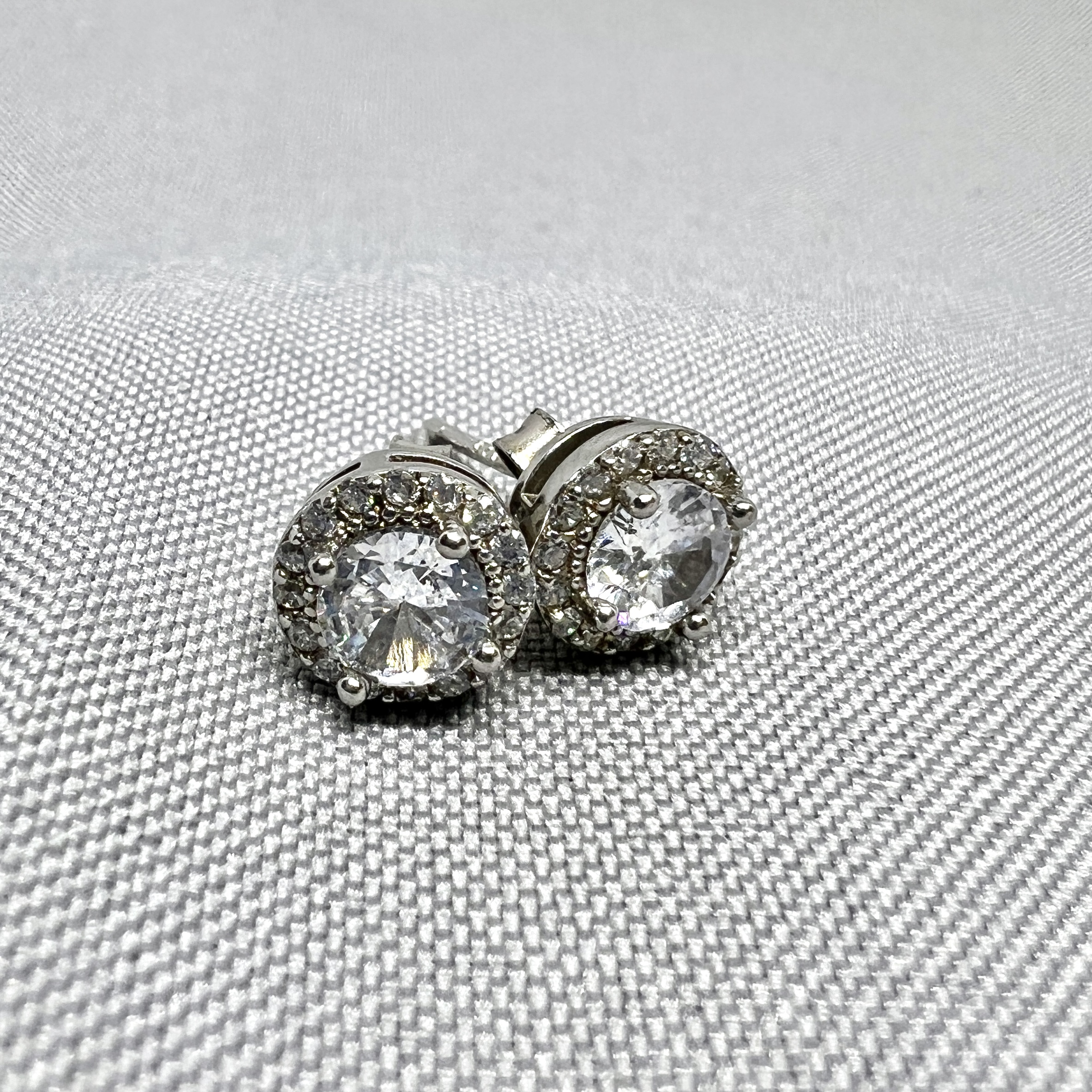 Срібні сережки "Кришталева роса" фото