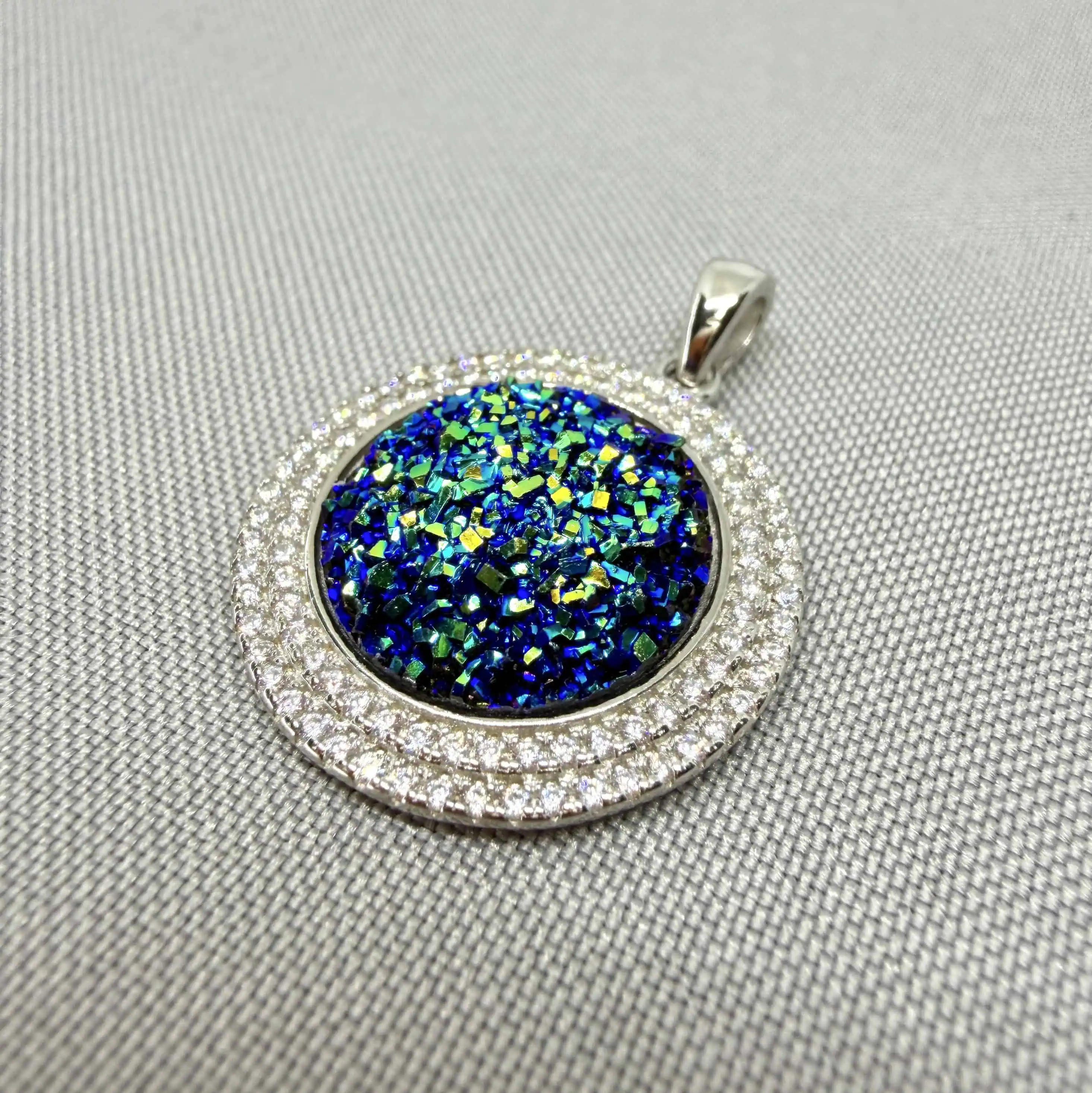 Срібний підвіс "Всесвіт" фото