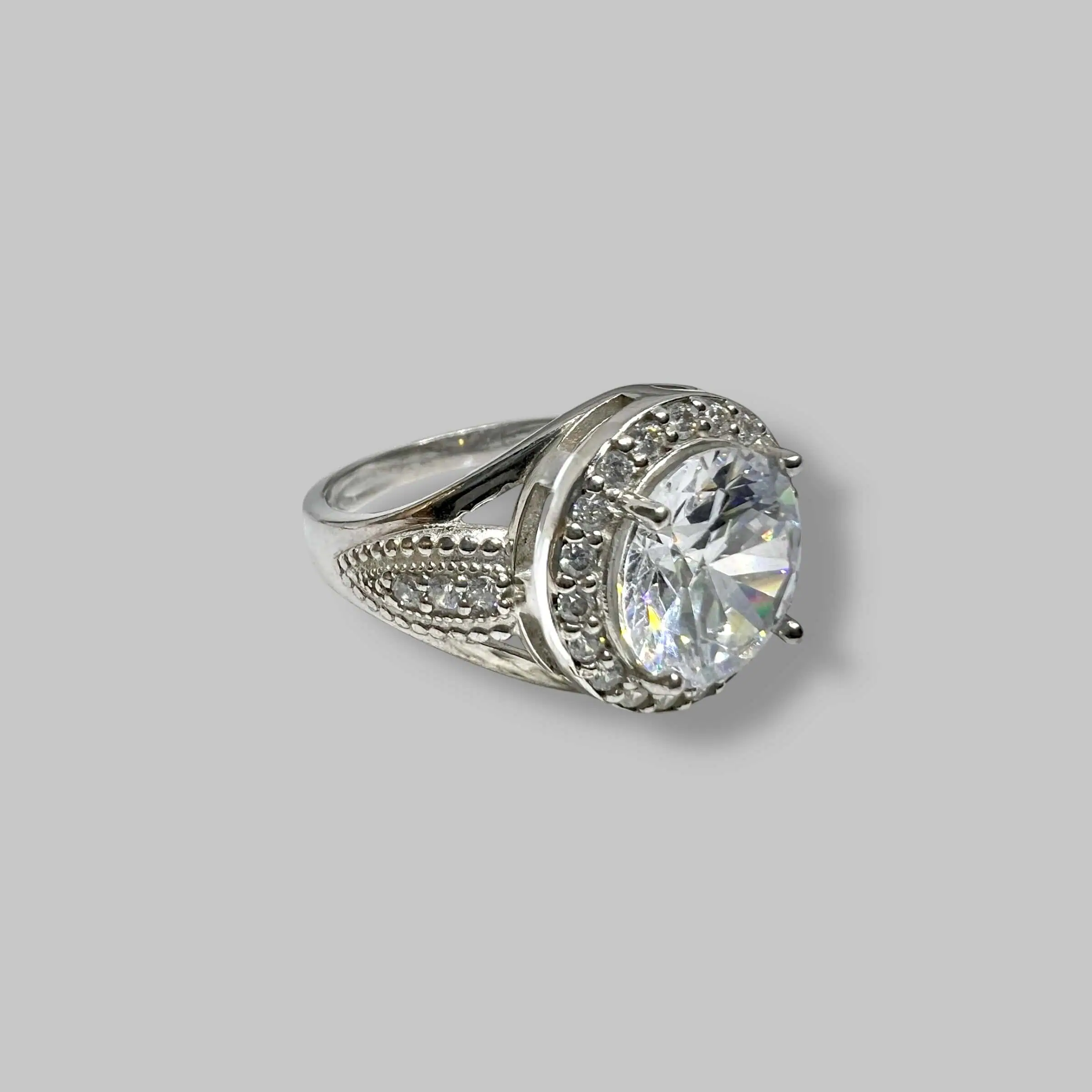 Срібна каблучка "Сяюча вершина" фото