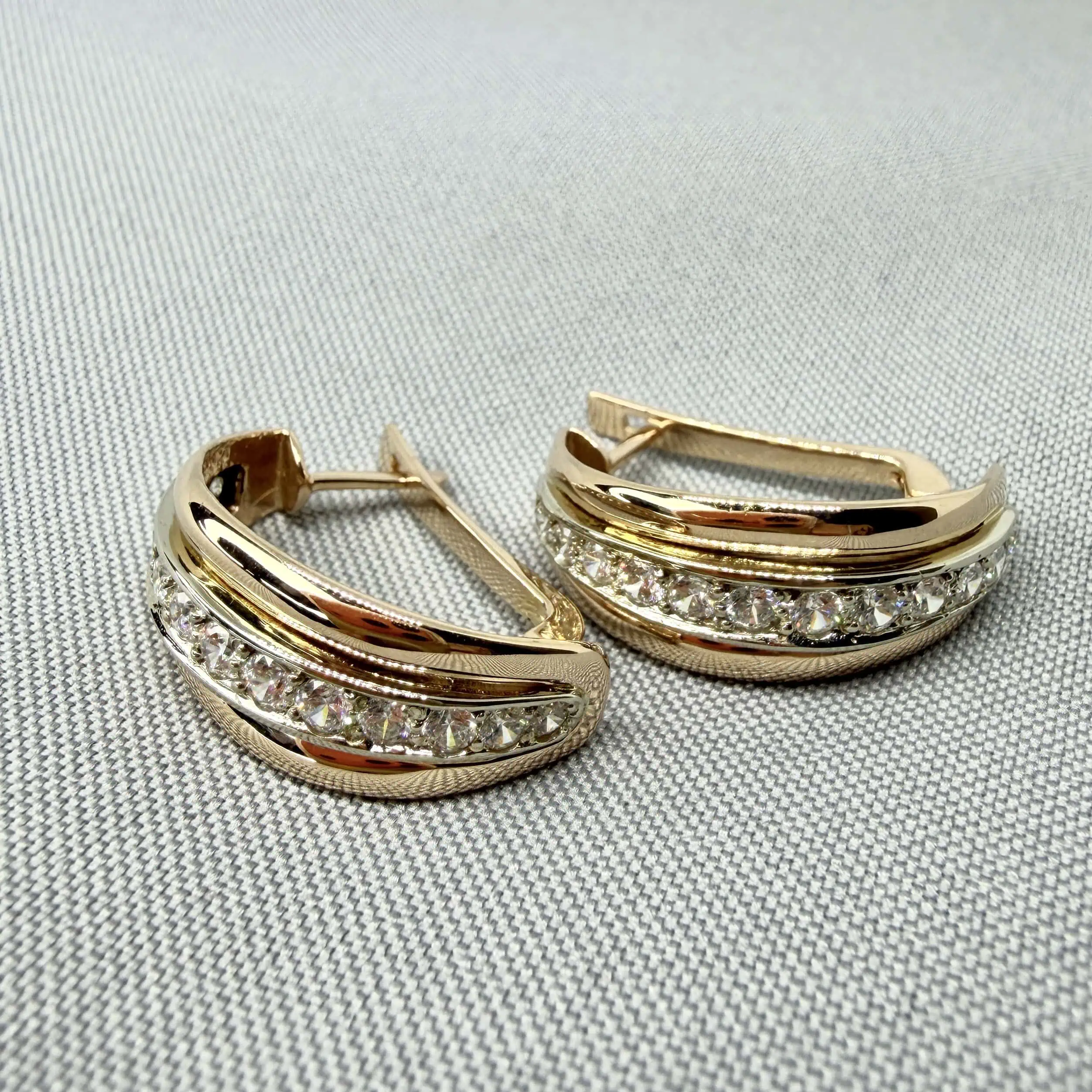 Золоті сережки "Місячне Сяйво" фото