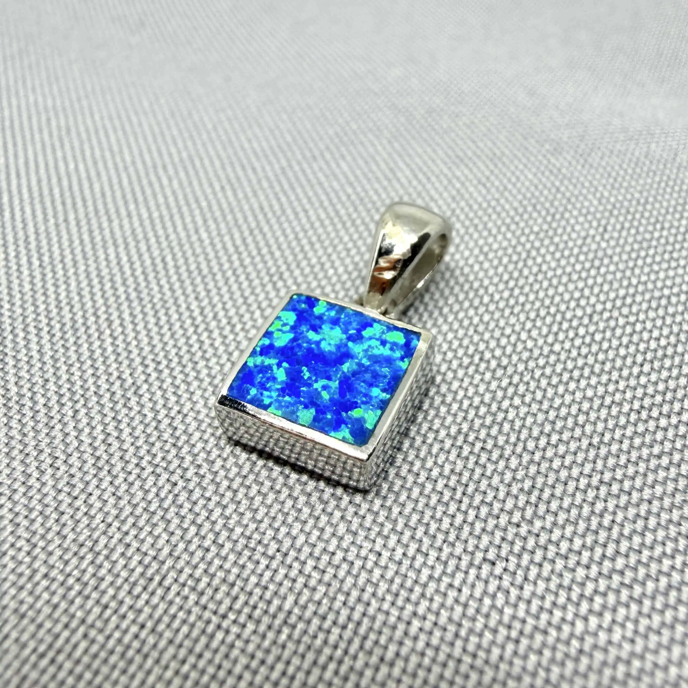 Срібний підвіс "Чотири Кути" фото