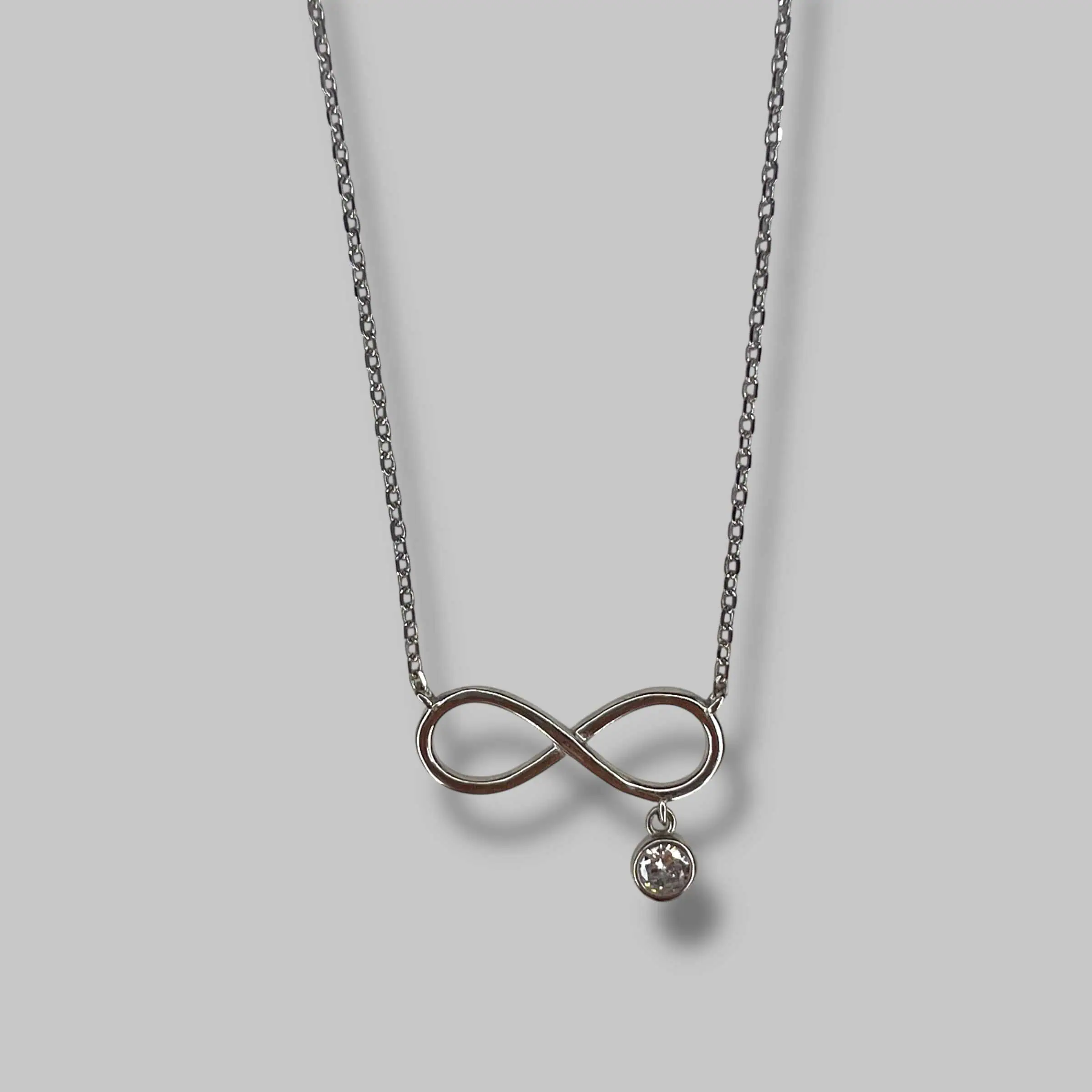 Срібне кольє "Крапля нескінченності" фото