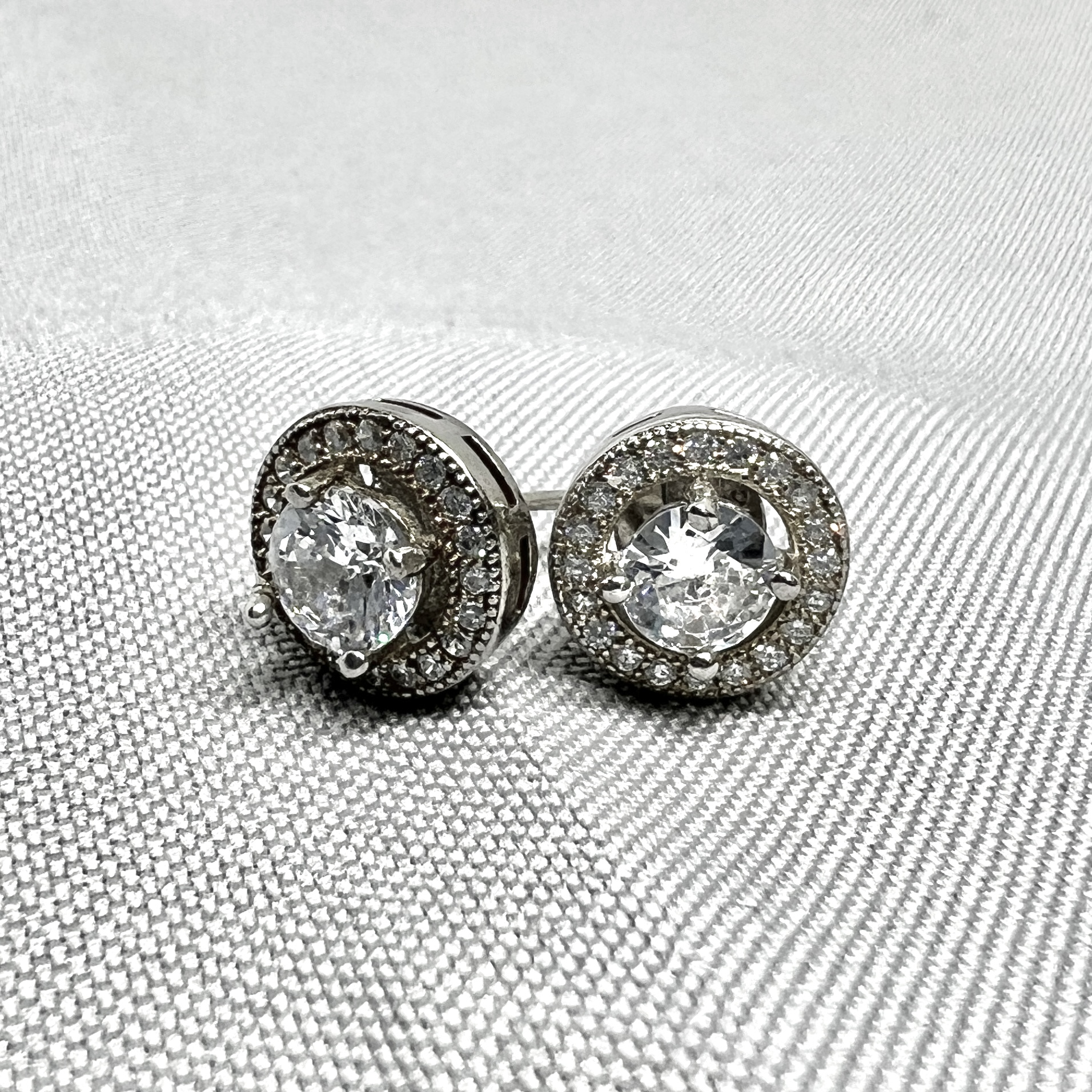 Срібні сережки "Срібний німб" фото